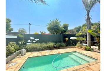 Roads End Apartment, Benoni - 4