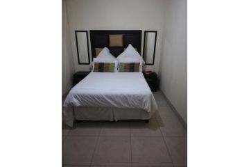 Rocky Ridge Guest House 2 SELF CATERING - No Alcohol allowed Apartment, Roodepoort - 2