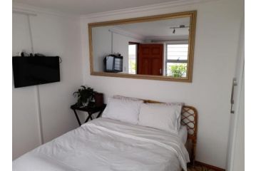 Rondebosch#East#Halaal Apartment, Cape Town - 1