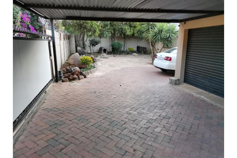 Rooikrans Guest house, Johannesburg - imaginea 9