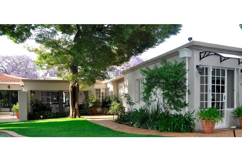 Rosebank Lodge Guesthouse by Claires Guest house, Johannesburg - imaginea 2