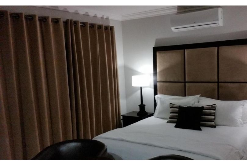 Rosebank Lodge Guesthouse by Claires Guest house, Johannesburg - imaginea 19