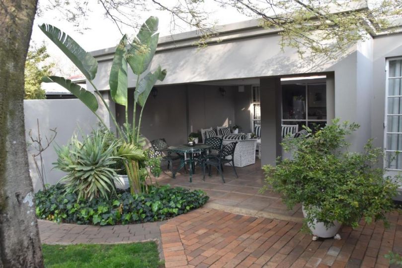 Rosebank Lodge Guesthouse by Claires Guest house, Johannesburg - imaginea 6