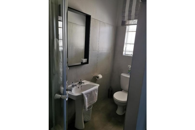 Rosedene Apartment, Bloemfontein - imaginea 13