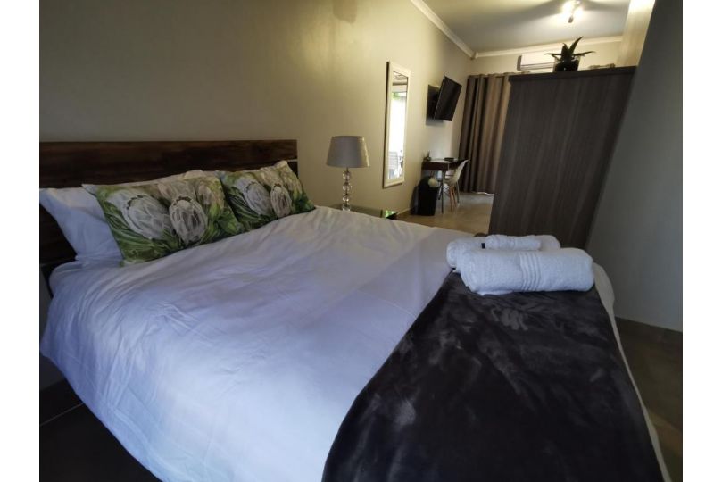 Rosedene Apartment, Bloemfontein - imaginea 15