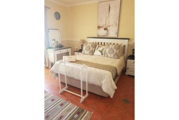 Roses and Pebbles B & B Bed and breakfast, Klerksdorp - 5
