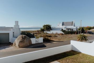 Roseveldt Apartment, Paternoster - 5