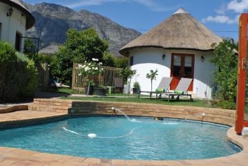 Roundhouse Guesthouse Bed and breakfast, Franschhoek - 2