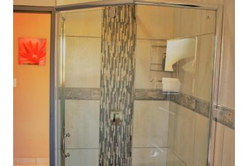 Rovy Villas Luxurious Hotel, Nelspruit - 3
