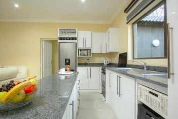 Royal Marlothi Kruger Safari Lodge and Spa Hotel, Marloth Park - 5