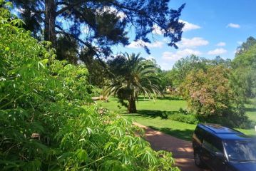Rural feeling Self Catering Next door to Sandton Apartment, Midrand - 1