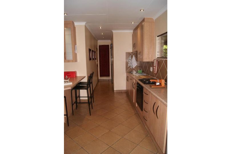 Ruresta Guesthouse Apartment, Bloemfontein - imaginea 14