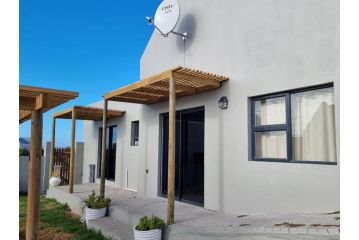 Rustic Hill Apartment, Langebaan - 1