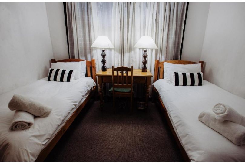 Ruxmian Lodge Guest house, Strand - imaginea 15