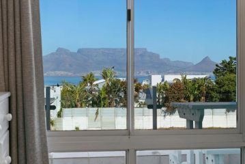J's Audacious Living West Beach Apartment, Cape Town - 4
