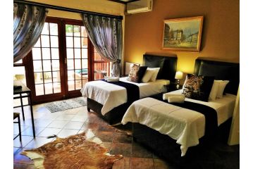 Safari Guesthouse Guest house, Vryburg - 1