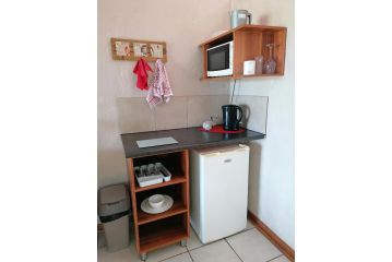 Safe Haven Guesthouse Bloemfontein Apartment, Bloemfontein - 5