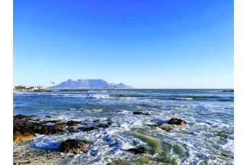 Saltycrax Backpackers and Surf Hostel, Bloubergstrand - 4