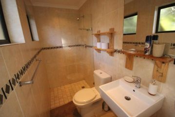 Saltycrax Backpackers and Surf Hostel, Bloubergstrand - 1