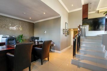 Sanchia Luxury Guest house, Durban - 5