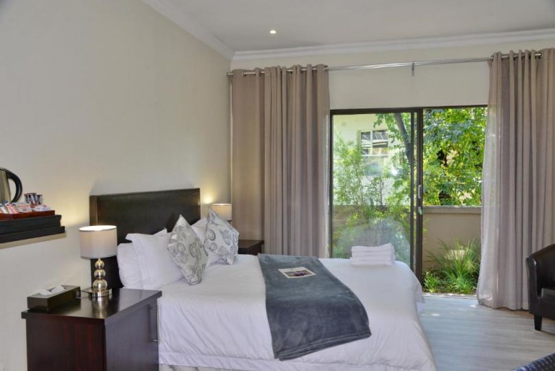 Sand River Guest house, Johannesburg - imaginea 14