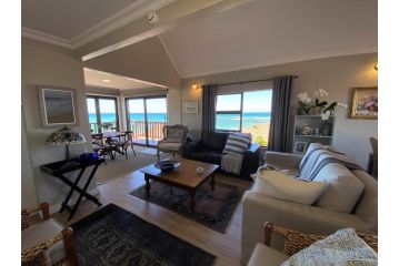 Sandpiper's Nest 7 Houtboschbaai Apartment, Jeffreys Bay - 2
