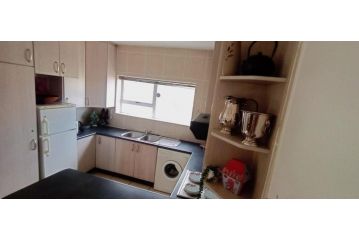 sandpiper Apartment, Jeffreys Bay - 5