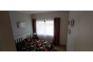 sandpiper Apartment, Jeffreys Bay - 3