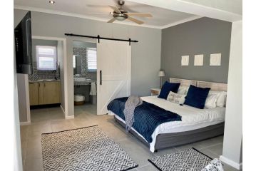 Sandra's Guest house, Langebaan - 1