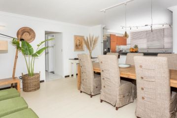 Sands Beach Breaks Luxury Beach Front Umdloti Apartment, Umdloti - 5