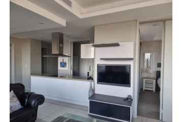 Sandton Skye 3 Bed Exclusive Apartment, Johannesburg - 3
