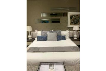 Sandton Skye Luxury Suite Apartment, Johannesburg - 4