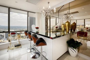 Sandton Skye Premium Suites & Penthouses Apartment, Johannesburg - 5