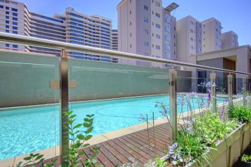 Sandton Skye suite 910 ApartHotel, Johannesburg - 4