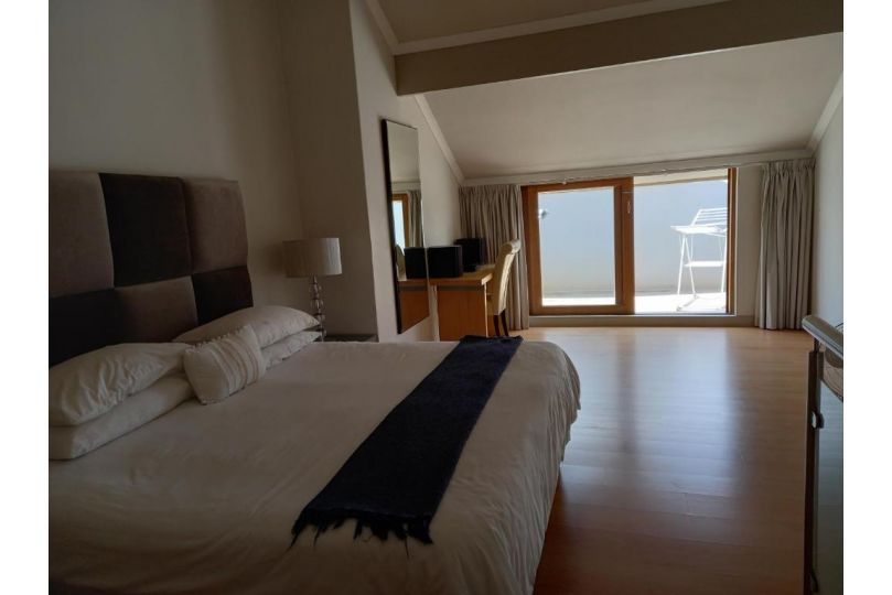 Mount Royal 16 - Large 1 bed Apartment, Johannesburg - imaginea 4