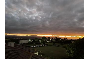 Ocean Life Apartment, Plettenberg Bay - 1