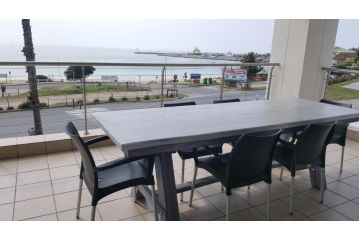 Point Village Accommodation - Santos 23 Apartment, Mossel Bay - 1