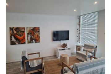 Point Village Accommodation - Santos 23 Apartment, Mossel Bay - 5