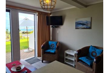 Point Village Accommodation - Santos 6 Apartment, Mossel Bay - 5