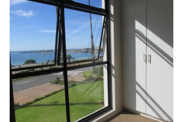 Point Village Accommodation - Santos 7 Apartment, Mossel Bay - 5