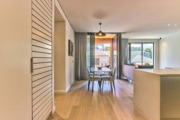 Scandi-style, family luxury in heart of City Hub! Apartment, Cape Town - 4