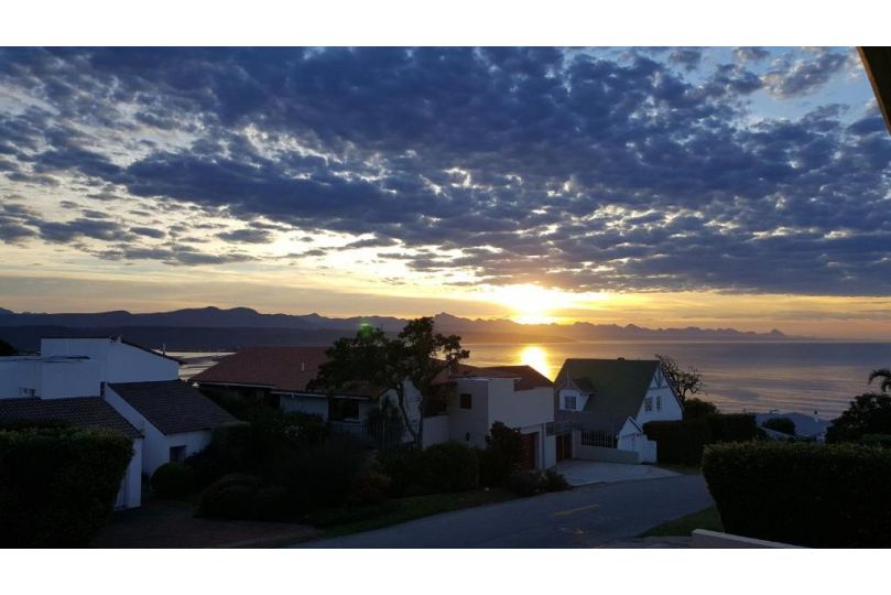 Scotts on Main Apartment, Plettenberg Bay - imaginea 4