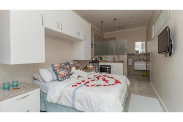 Sea Breeze Guest house, Bloubergstrand - 4