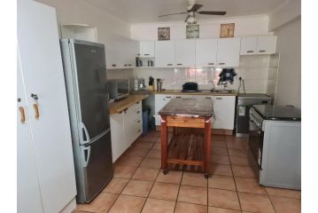 Sea Cottage no 49 Apartment, Mossel Bay - 5