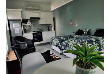 Sea-esta Apartment, Plettenberg Bay - 2