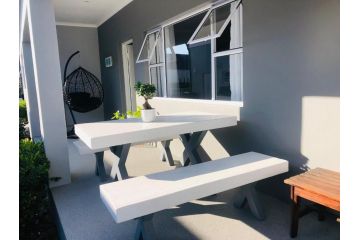 Wave n' Sea Guest house, Langebaan - 4