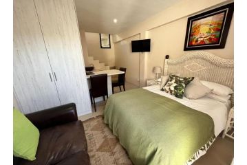 Sea la Vie Self Catering Apartment, Gordonʼs Bay - 3