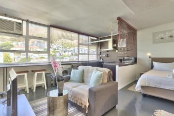 Montclair 60B Apartment, Cape Town - 1