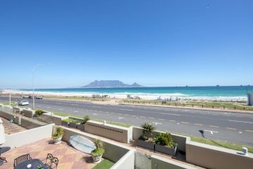 Sea Spray B105 beautiful beachfront APT Apartment, Cape Town - 1
