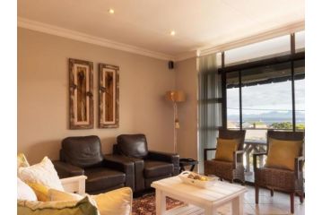 Sea View 18 Apartment, Mossel Bay - 1